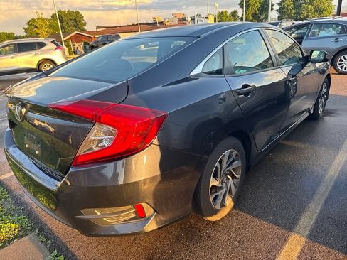 Used 2016 Honda Civic EX image 3