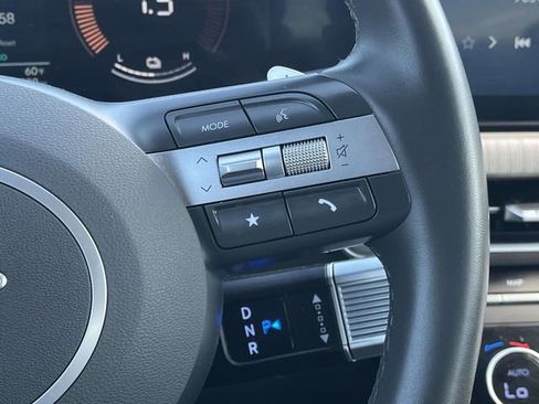 Used 2025 Hyundai Sonata SEL FWD image 27