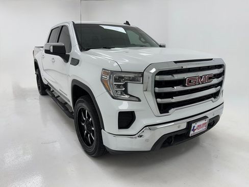 Used 2021 GMC Sierra 1500 SLE w/ Driver Alert Package I image 2