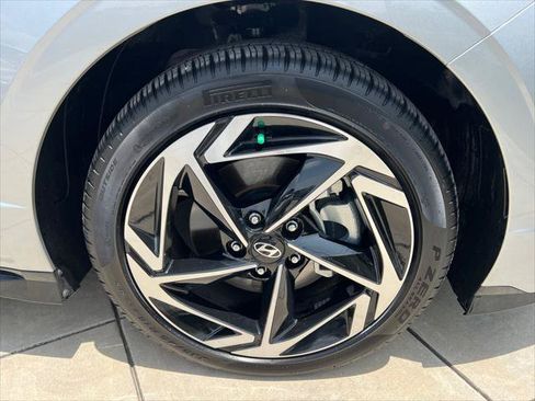 New 2026 Hyundai Sonata SEL FWD image 5