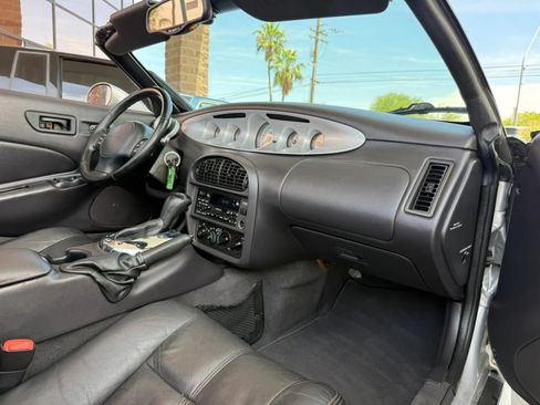 Used 2001 Plymouth Prowler RWD image 39