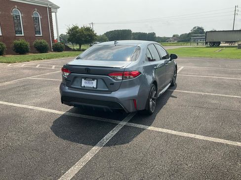 Used 2022 Toyota Corolla SE FWD image 5