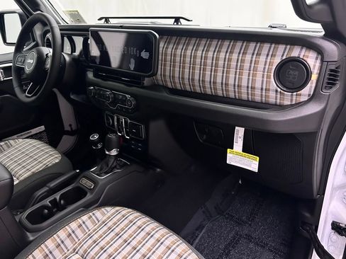 New 2026 Jeep Wrangler Unlimited Sport AWD/4WD image 18
