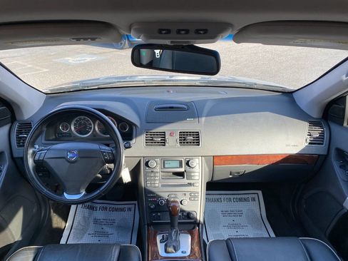 Used 2013 Volvo XC90 3.2 image 25