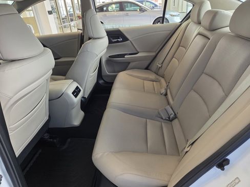 Used 2014 Honda Accord EX-L image 18