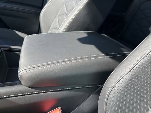 New 2026 Volkswagen Atlas SE image 38