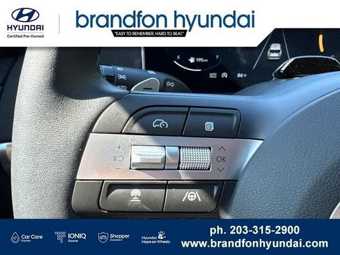 Used 2026 Hyundai Tucson Limited AWD/4WD image 14