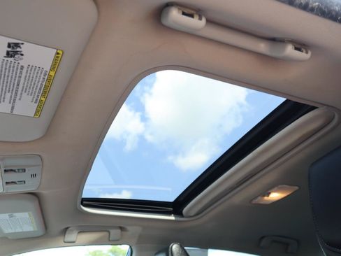 Used 2014 Toyota Corolla S FWD image 20