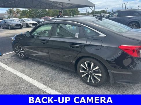 Used 2022 Honda Civic EX image 5