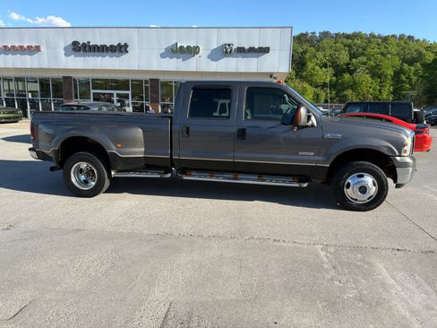 Used 2005 Ford F350 XL AWD/4WD image 5