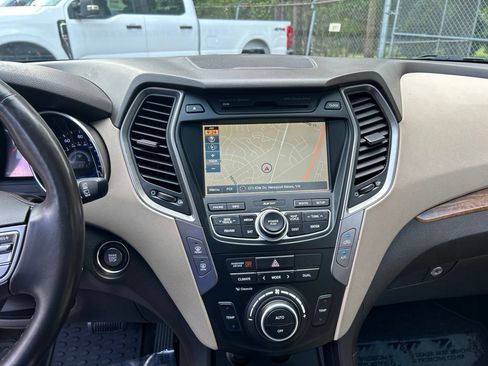Used 2016 Hyundai Santa Fe Sport w/ Option Group 04 AWD/4WD image 20