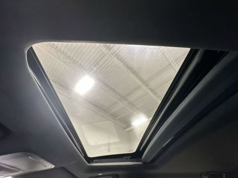 Used 2025 Honda CR-V Sport-L image 31