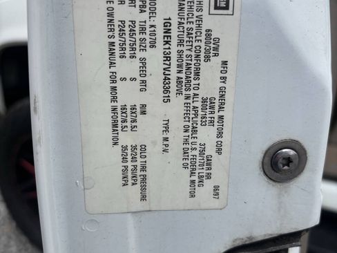 Used 1997 Chevrolet Tahoe 4WD w/ Preferred Equipment Group 3 image 26