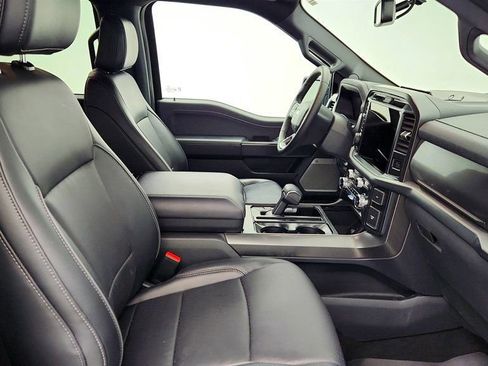 Used 2025 Ford F150 Lariat w/ Equipment Group 501A Mid image 22