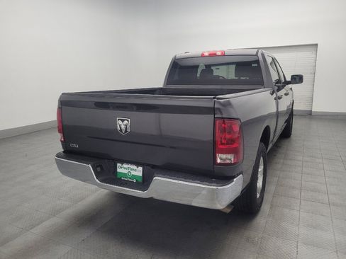 Used 2021 RAM 1500 Classic SLT image 9