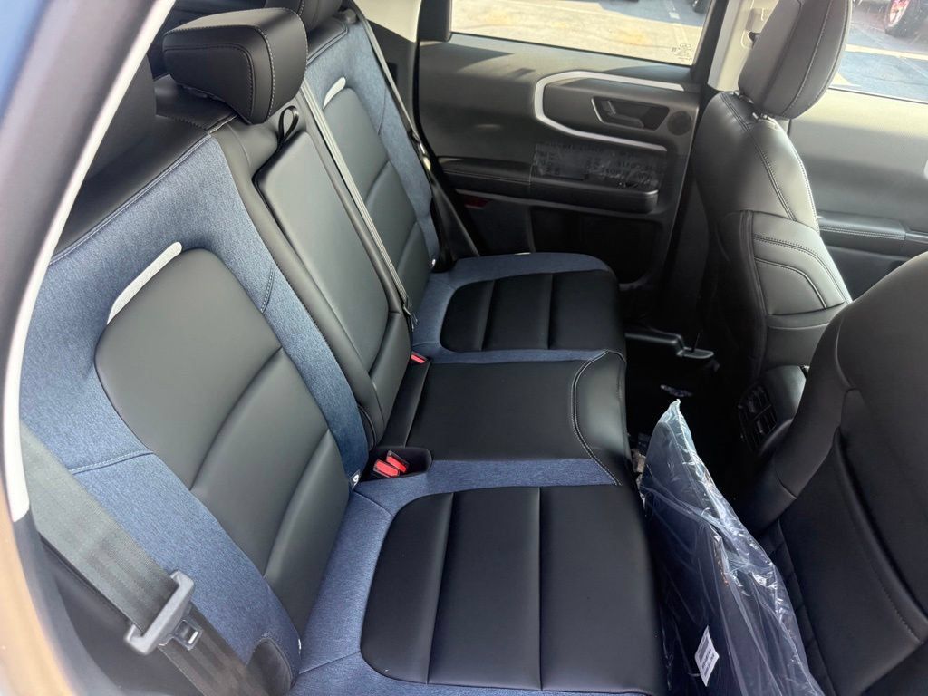 New 2026 Ford Bronco Sport Outer Banks w/ Outer Banks Tech Package+ AWD/4WD image 52