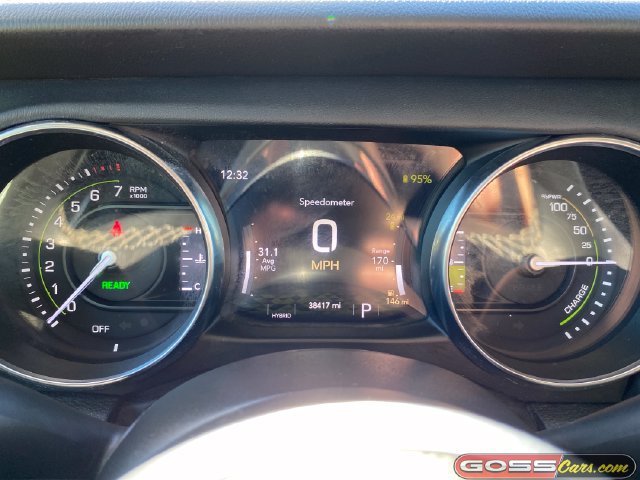 Certified 2023 Jeep Wrangler Unlimited Sahara w/ Dual Top Group AWD/4WD image 19