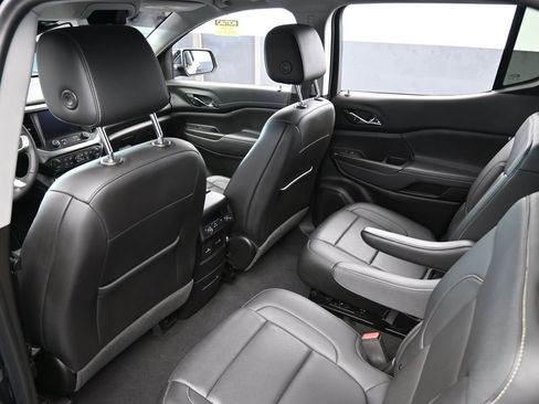 Used 2021 GMC Acadia SLT image 33