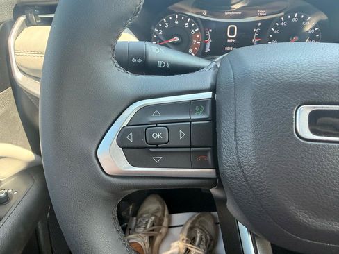 Used 2025 Jeep Compass Limited AWD/4WD image 16