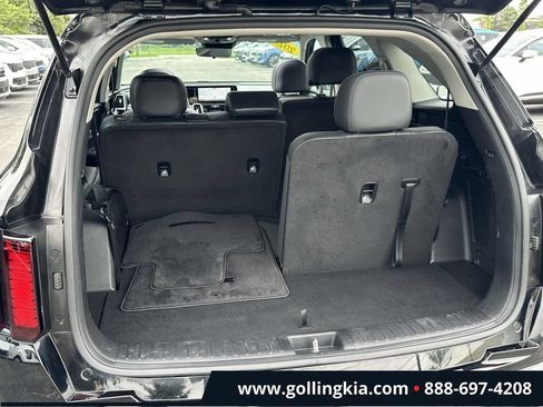 Certified 2023 Kia Sorento S w/ Panoramic Sunroof Package FWD image 8