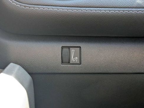 New 2026 Chevrolet Colorado LT w/ LT Convenience Package AWD/4WD image 24