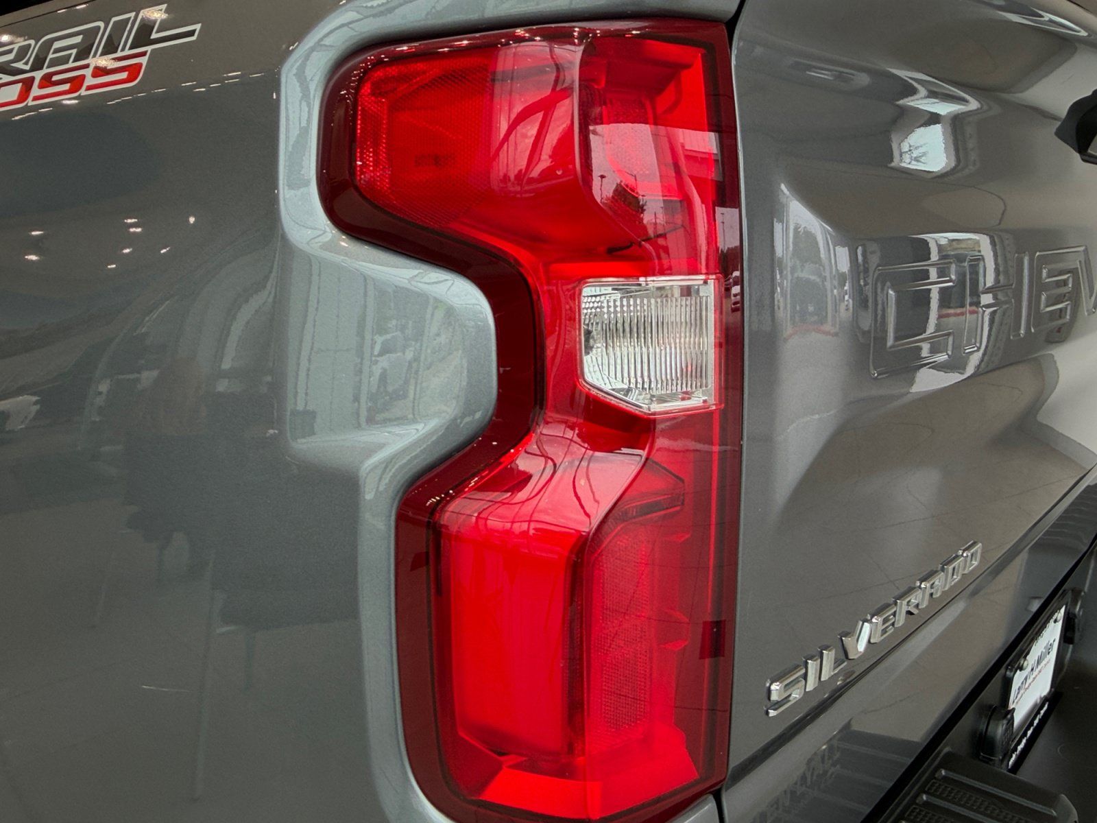 Used 2021 Chevrolet Silverado 1500 LT Trail Boss w/ Bed Protection Package AWD/4WD image 16