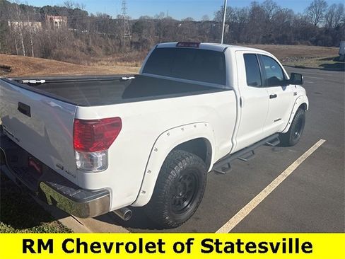 Used 2012 Toyota Tundra 4x4 Double Cab w/ SR5 Pkg image 7