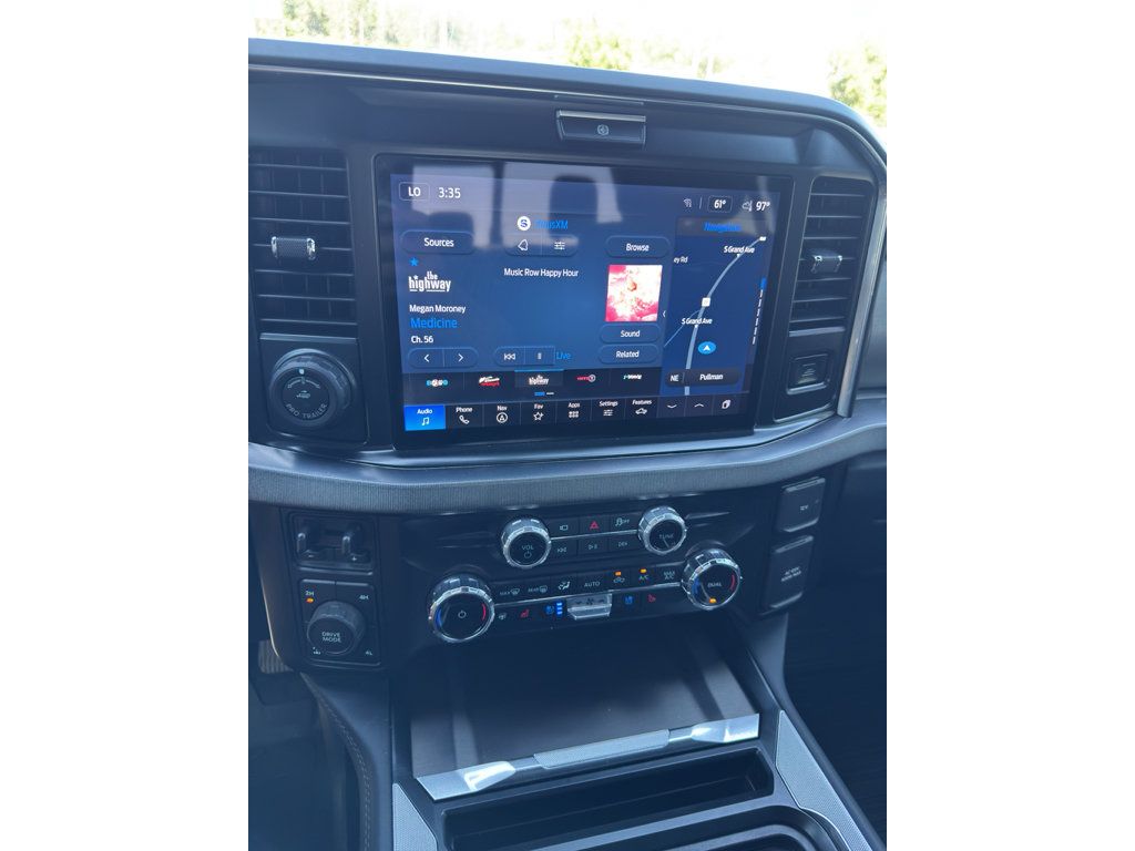 Certified 2026 Ford F350 Platinum AWD/4WD image 18