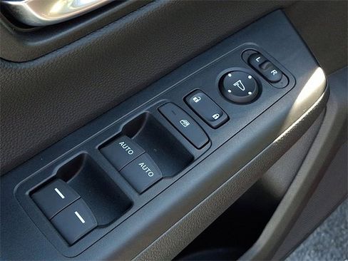 Certified 2026 Honda CR-V EX image 27