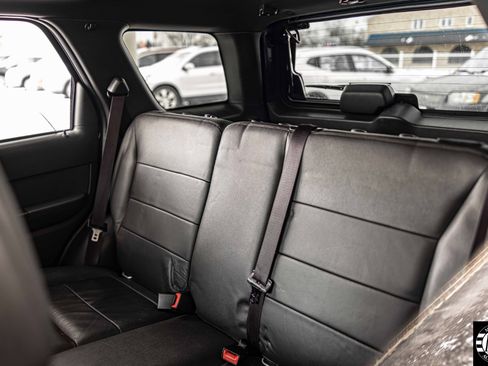 Used 2010 Ford Escape Limited image 20