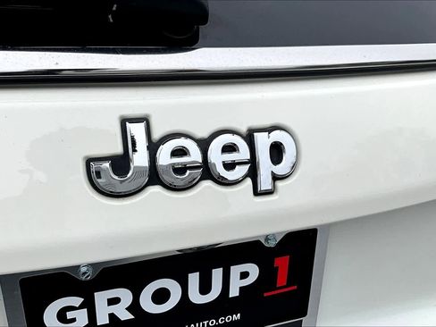 Used 2020 Jeep Compass Limited AWD/4WD image 30