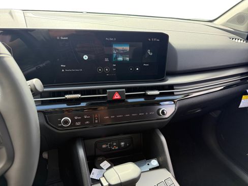 New 2026 Kia Sportage SX image 12