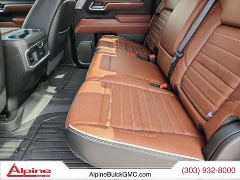 Used 2024 GMC Sierra 2500 Denali Ultimate image 13