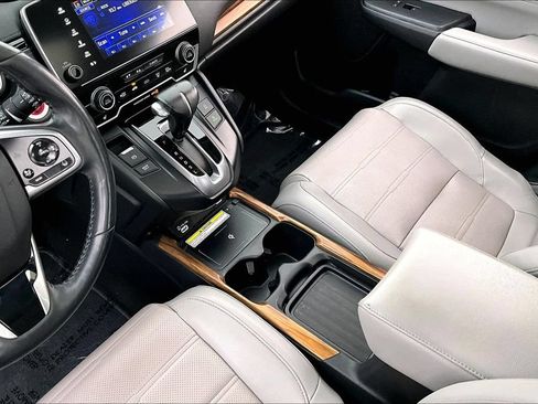Used 2020 Honda CR-V Touring image 18