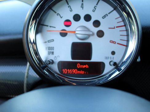 Used 2013 MINI Cooper Clubman S image 17