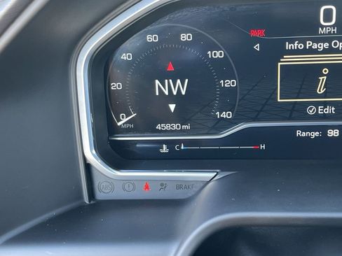 Used 2022 GMC Sierra 1500 AT4 w/ AT4 Premium Package image 12