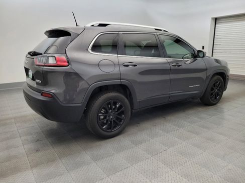 Used 2020 Jeep Cherokee Latitude Plus w/ Comfort/Convenience Group FWD image 10