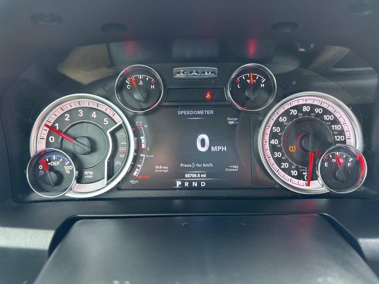 Used 2018 RAM 1500 Outdoorsman AWD/4WD image 29