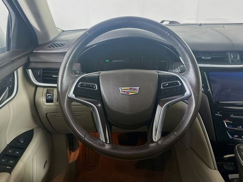 Used 2016 Cadillac XTS FWD image 17