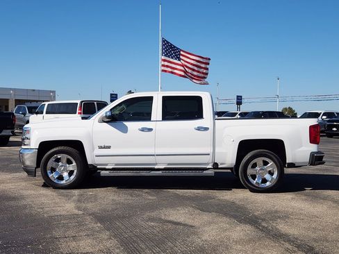 Used 2018 Chevrolet Silverado 1500 LTZ w/ Texas Edition image 4