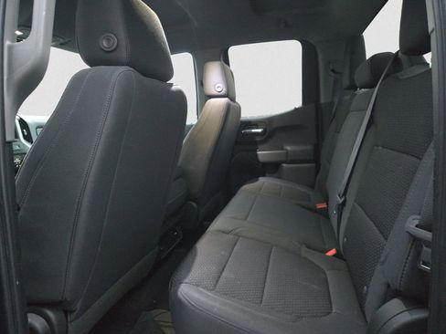 Used 2019 Chevrolet Silverado 1500 Custom w/ Custom Value Package image 8