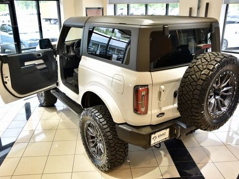 Used 2023 Ford Bronco Outer Banks AWD/4WD image 8