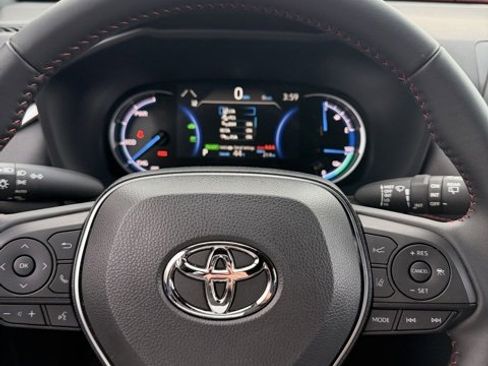 Certified 2025 Toyota RAV4 SE image 9