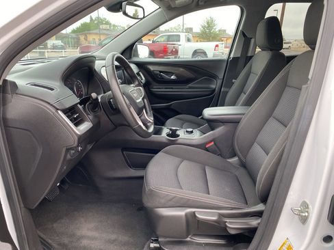 Used 2024 GMC Terrain SLE FWD image 21