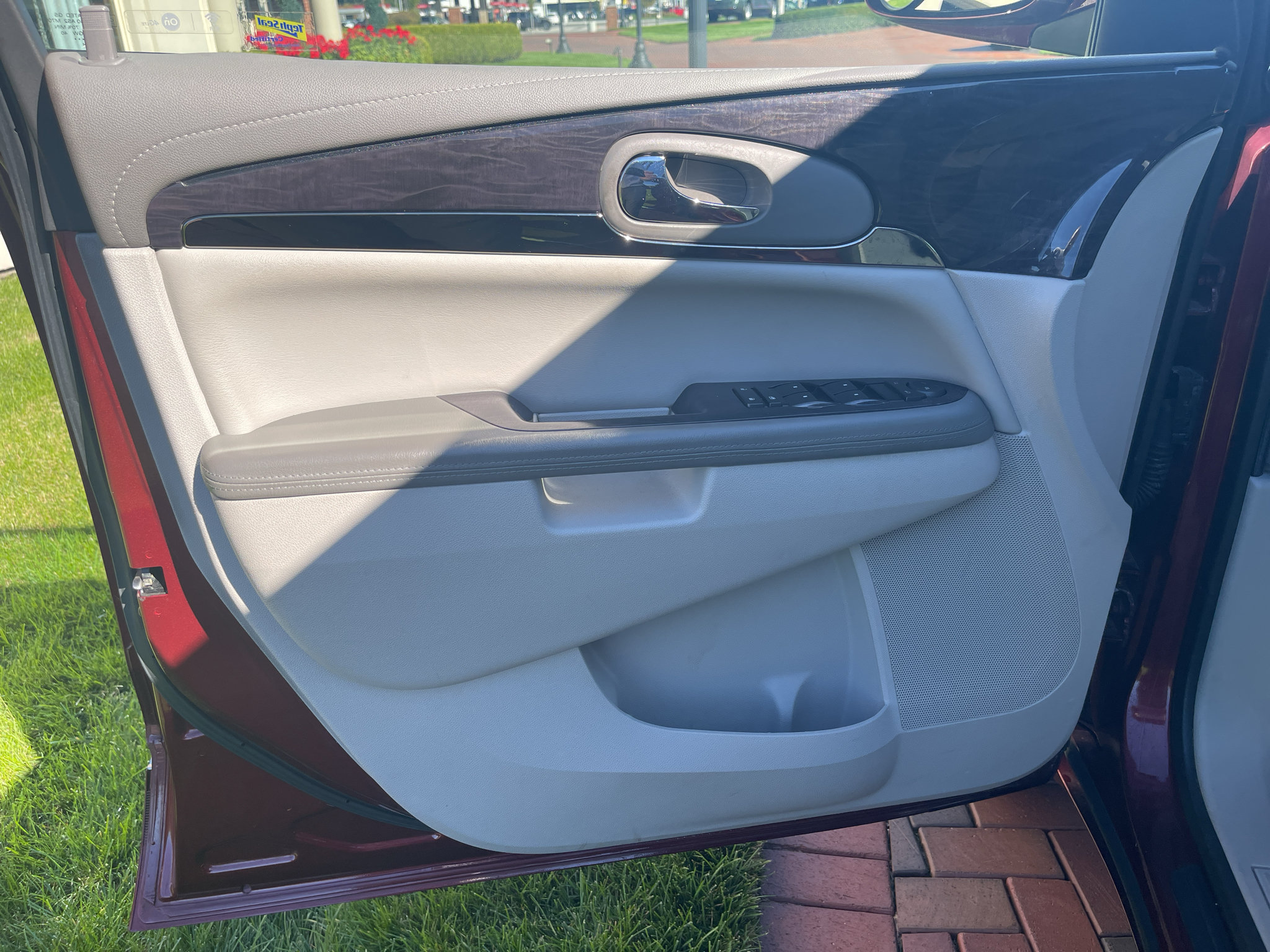 Used 2017 Buick Enclave Convenience FWD image 17