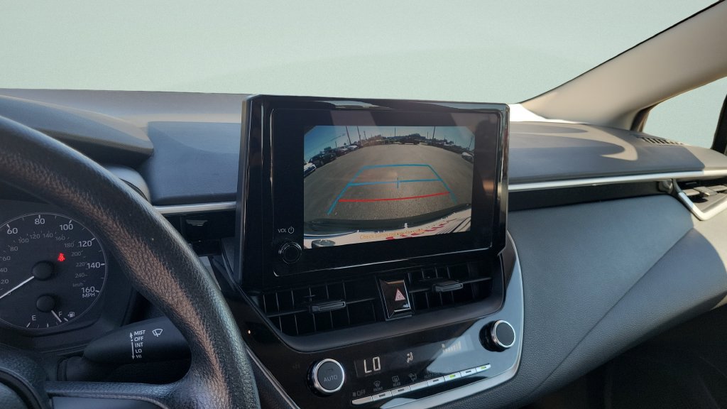 Used 2025 Toyota Corolla LE FWD image 15