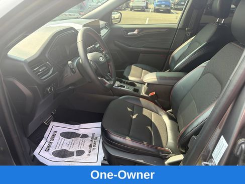 Used 2023 Ford Escape ST-Line w/ Tech Pack #1 FWD image 13