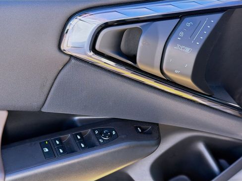 Used 2025 BMW X3 xDrive30i image 23