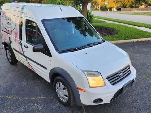 Used 2010 Ford Transit Connect XLT FWD image 5