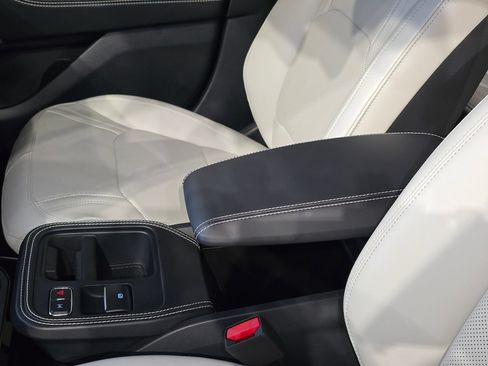 New 2025 Ford Mustang Mach-E Premium AWD/4WD image 30
